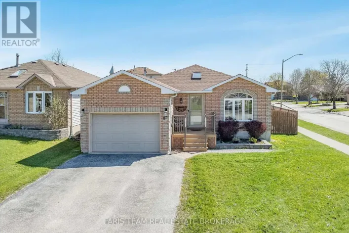 57 WESSENGER DRIVE, Barrie