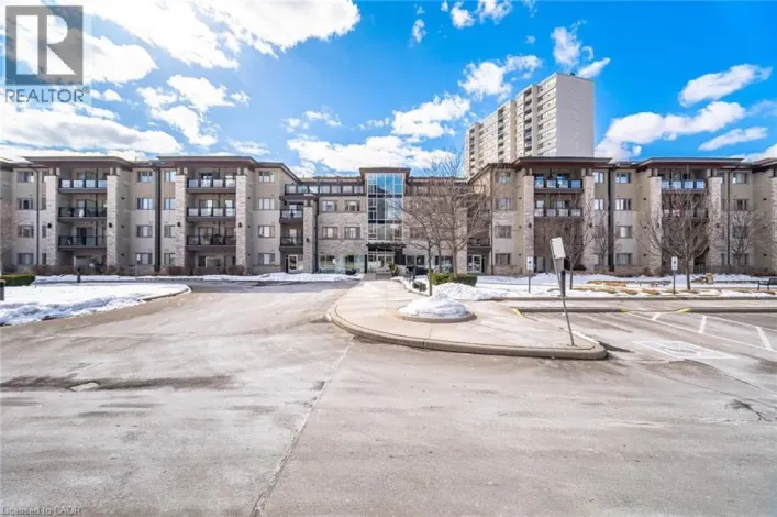 570 LOLITA Garden Unit# 231, Mississauga