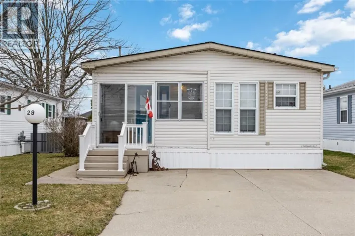 5700 Blackwell Sideroad Unit# 29, Sarnia