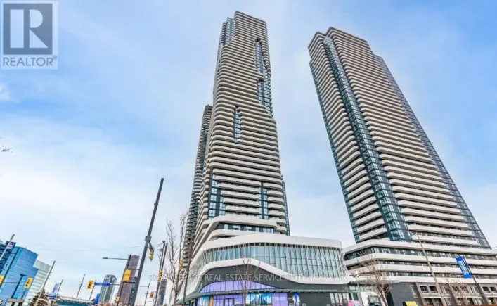 5701 - 225 COMMERCE STREET, Vaughan