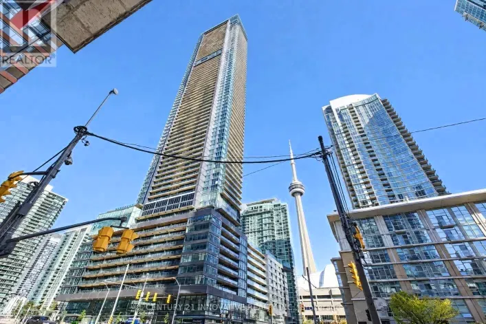 5702 - 1 CONCORD CITYPLACE WAY, Toronto