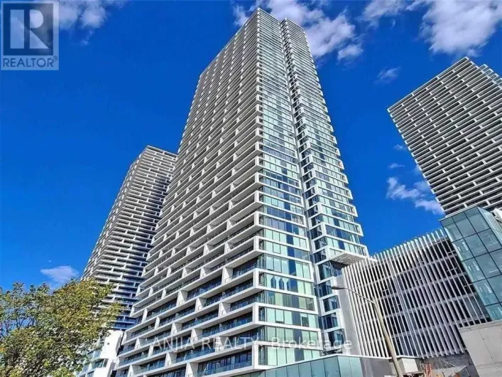 5706 - 950 PORTAGE PARKWAY, Vaughan