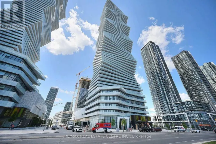 5707 - 3900 CONFEDERATION PARKWAY, Mississauga