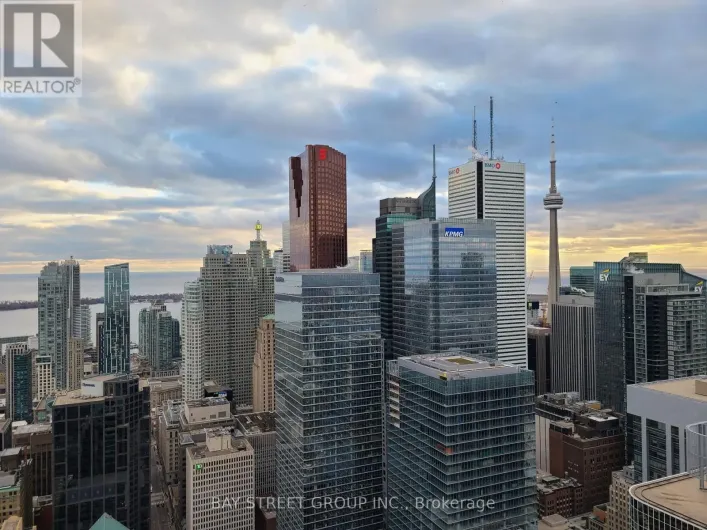 5709 - 197 YONGE STREET, Toronto