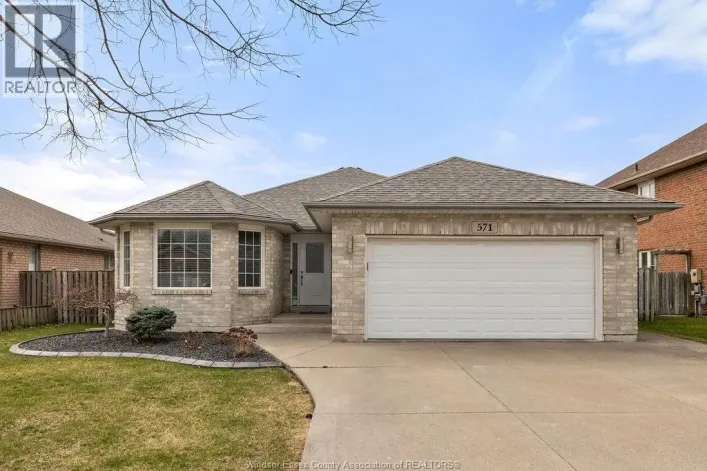 571 BANWELL ROAD, Windsor
