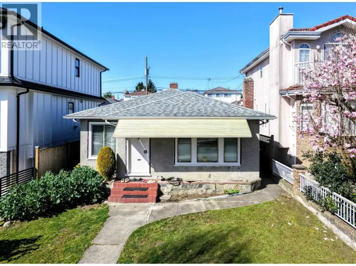 571 E 57TH AVENUE, Vancouver