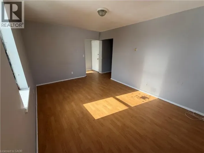 571 ONTARIO Street Unit# 2, Watford