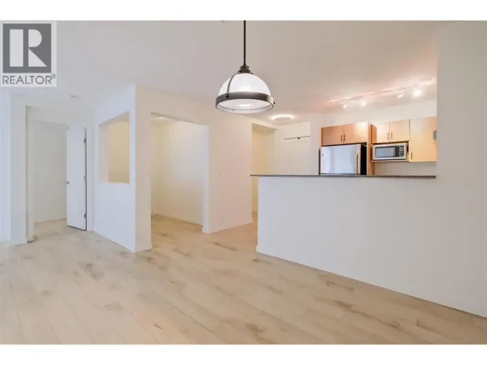 571 Yates Road Unit# 202, Kelowna