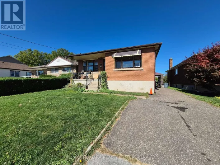 5711 KITCHENER STREET, Niagara Falls