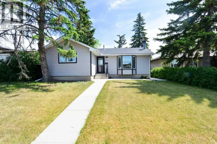 5712 Layzell Road SW, Calgary