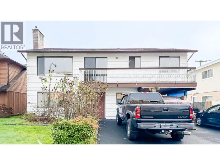 5716 48B AVENUE, Delta