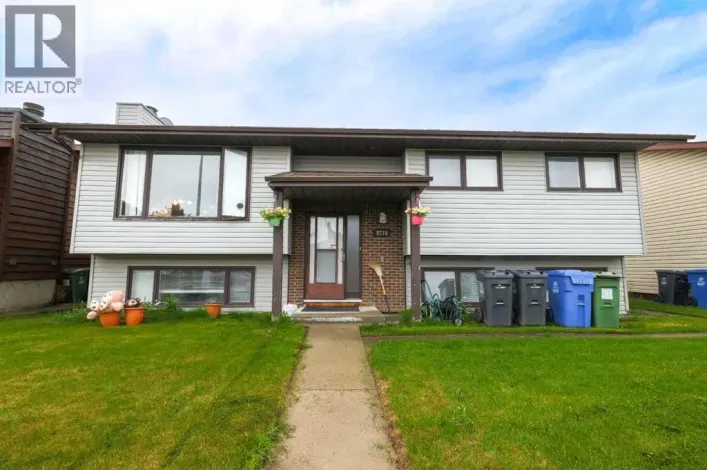 5719 60 Avenue, Rocky Mountain House