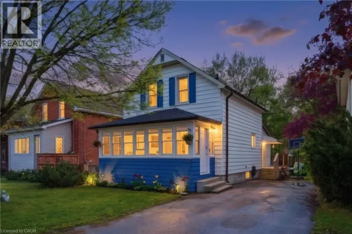 572 DOWNIE Street, Stratford