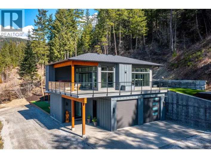 House for sale: 5720 Hartnell Road Unit# 5, Vernon
