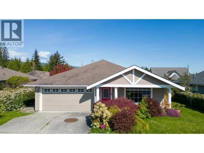 5722 EMILY WAY, Sechelt