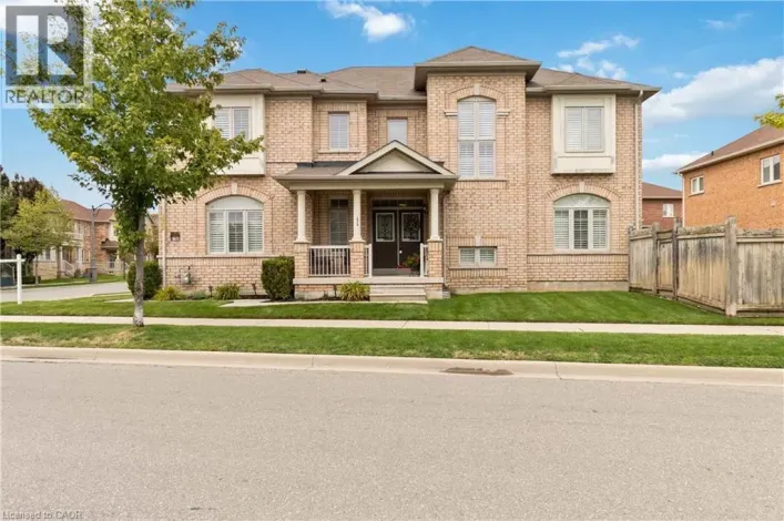 573 GARDENBROOK Avenue, Oakville