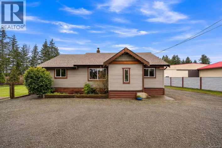 5733 Island Hwy N, Courtenay