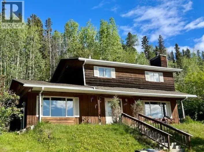 5735 GAIRDNER CRESCENT, Fort Nelson
