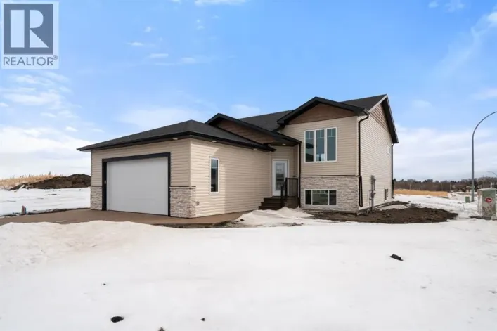 5737 55 Avenue, Camrose