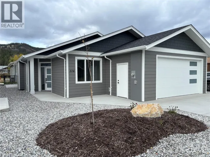 574 Meadowlark Avenue, Vernon