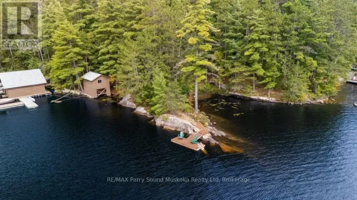 574B LAING ROAD, Parry Sound Remote Area