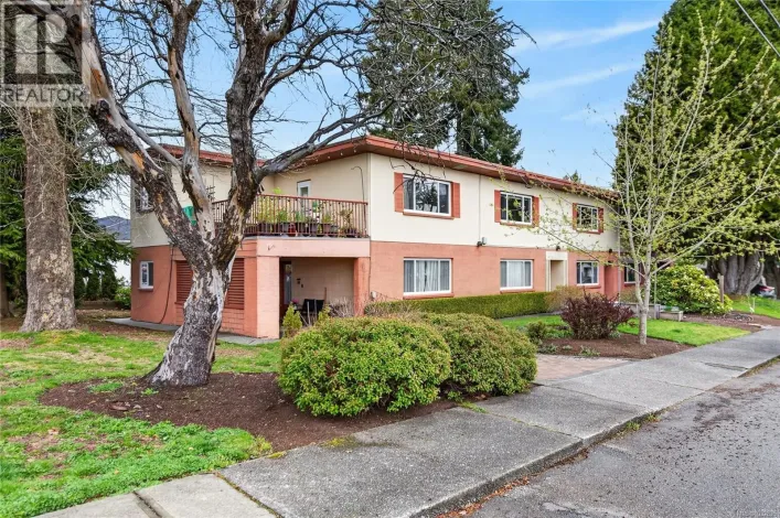 575 14th St, Courtenay