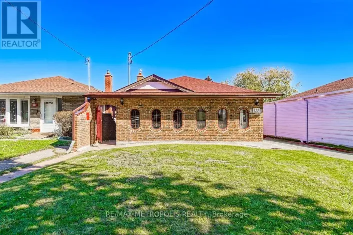 575 BELLAMY ROAD N, Toronto