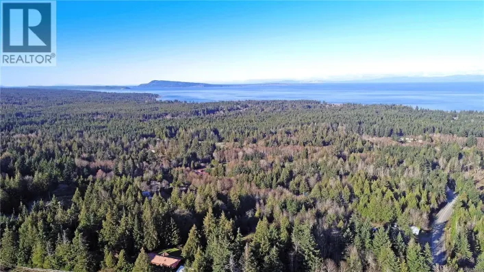 575 Horne Lake Rd, Qualicum Beach