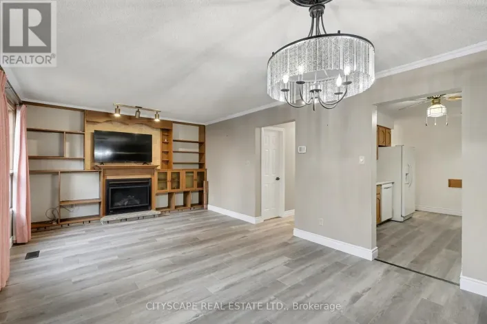 575 SPRINGBANK AVENUE, Woodstock