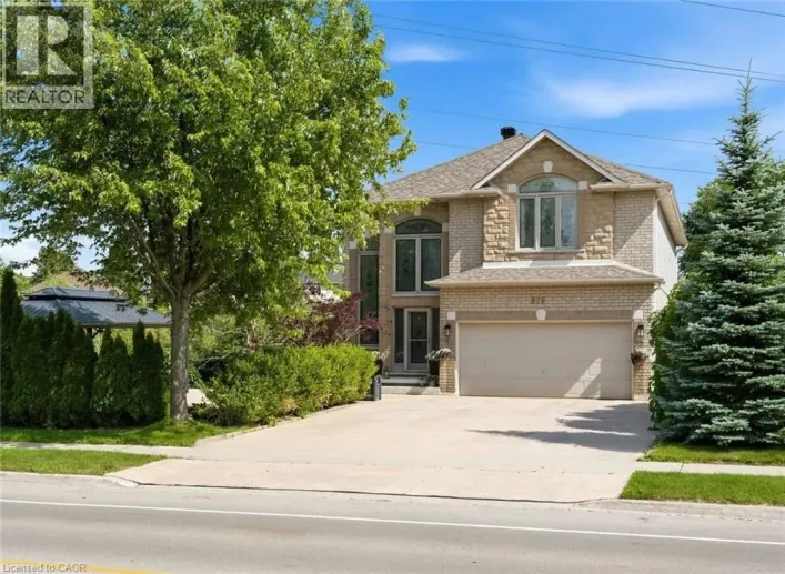575 STONEHENGE Drive, Ancaster