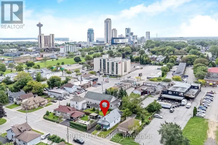 5754 SPRING STREET, Niagara Falls