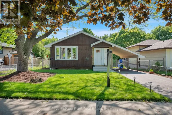 576 ANNANDALE STREET, Oshawa