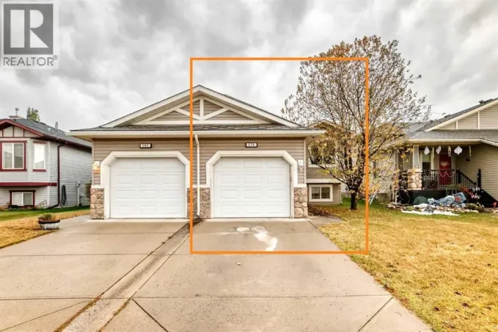 576 Stonegate Way NW, Airdrie