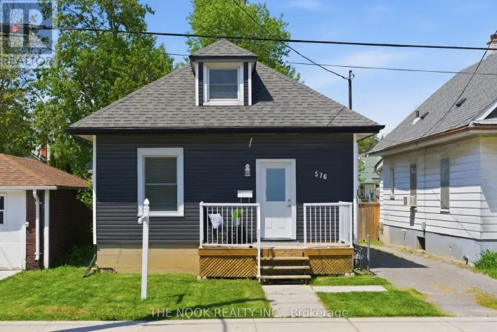 576 WOLFE STREET, Peterborough