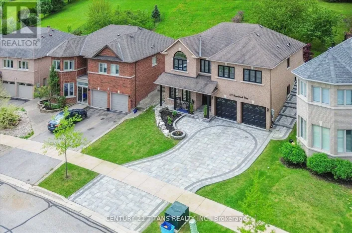 577 ROYALPARK WAY, Vaughan