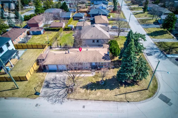 577 TRUDALE COURT, Oakville