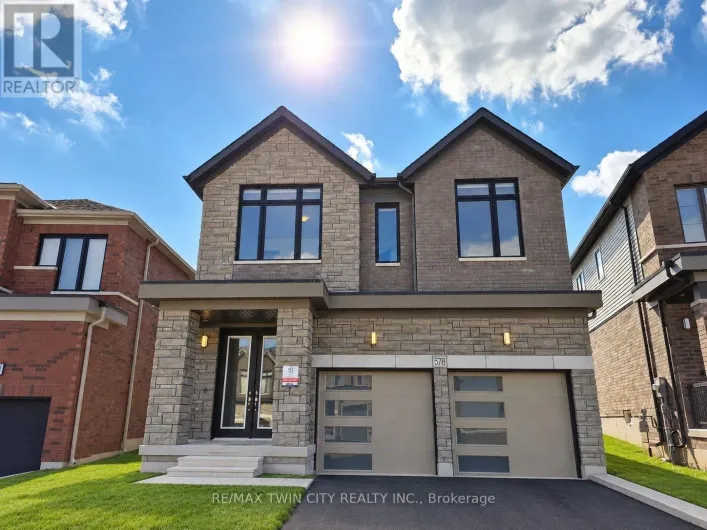 578 TELFER STREET, Woodstock