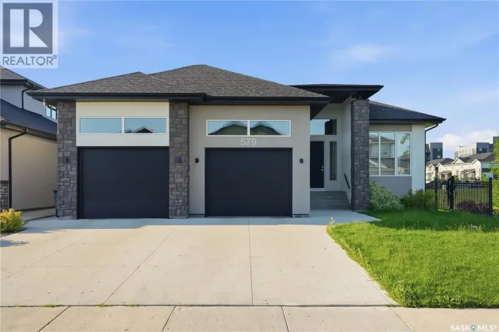 House for sale: 579 Boykowich CRESCENT, Saskatoon