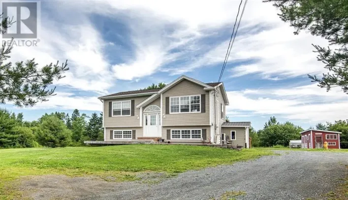 579 Highway 1, Mount Uniacke