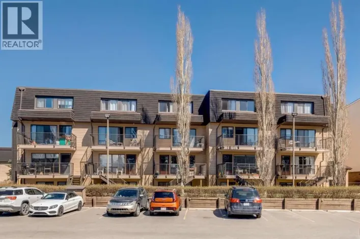 58, 3519 49 Street NW, Calgary