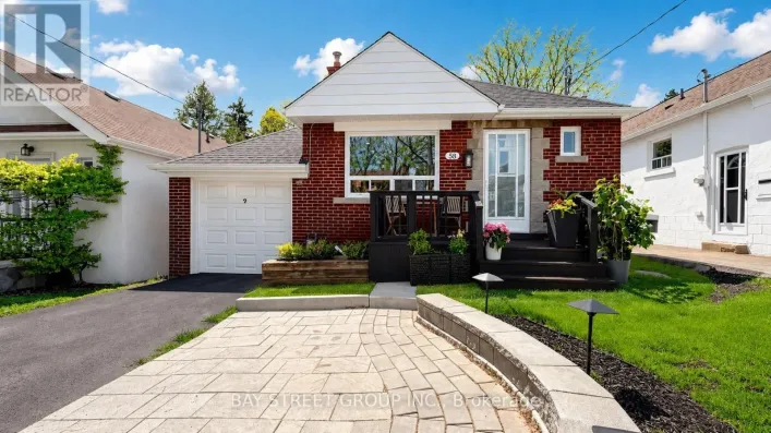 58 ALBERT AVENUE, Toronto