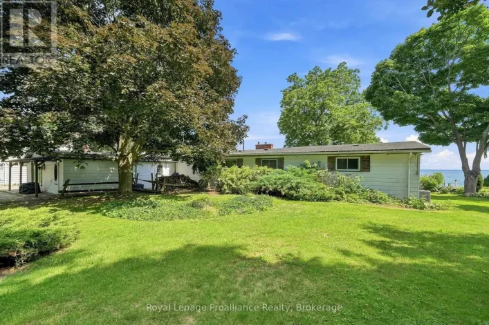 58 BENTONS LANE PLACE, Prince Edward County
