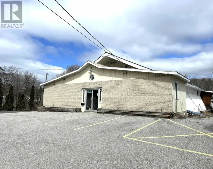 58 BOWES STREET, Parry Sound