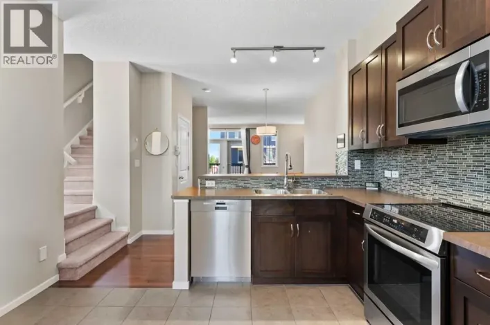 58 Evansview Road NW, Calgary