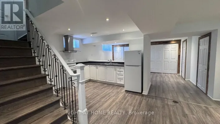58 FOREHT (BASEMENT) CRESCENT, Aurora