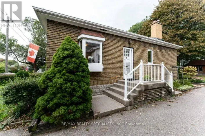 House for sale: 58 FRANKLIN AVENUE, Toronto