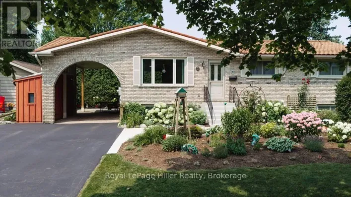 58 KEMP CRESCENT, Stratford