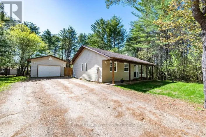 58 LEGERE DRIVE, Laurentian Hills