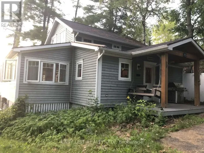 58 LESLIE FROST LANE, Kawartha Lakes