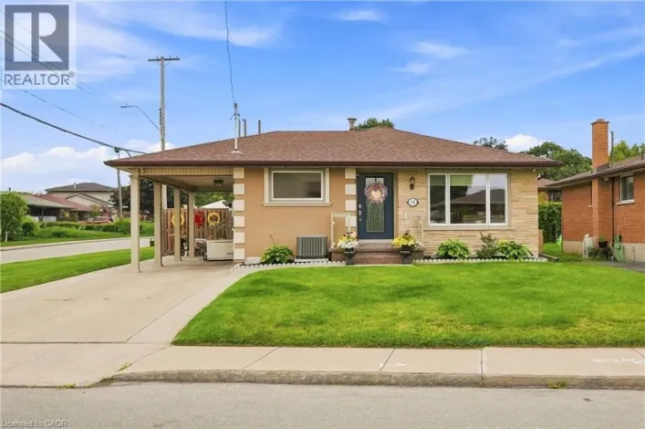 58 MOXLEY Drive, Hamilton
